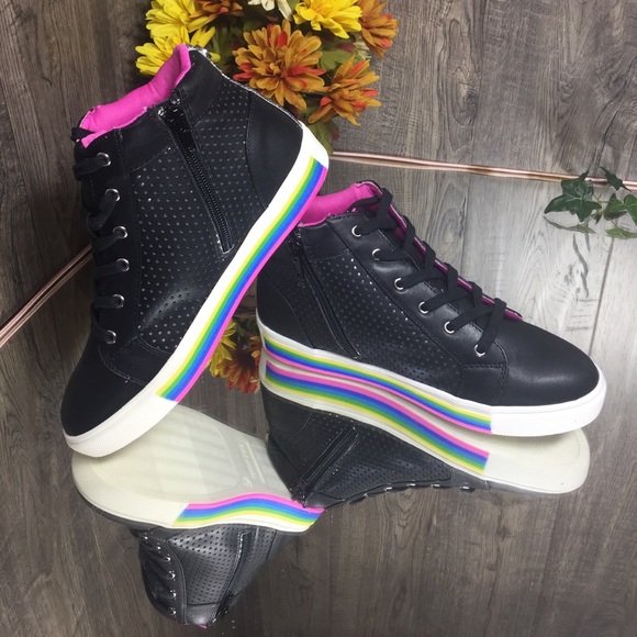 🛍NWT Steve Madden Girl's JGroove Black/Multi Sole - Picture 7 of 8